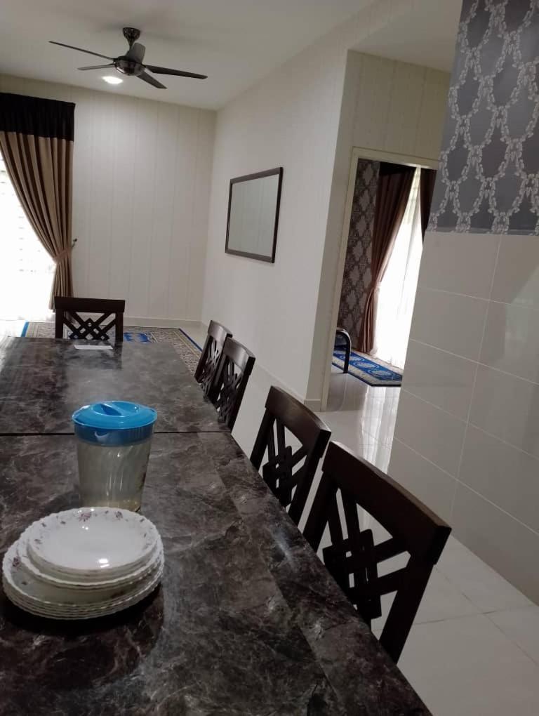 Juniper Homestay Putrajaya Presint 11 الغرفة الصورة